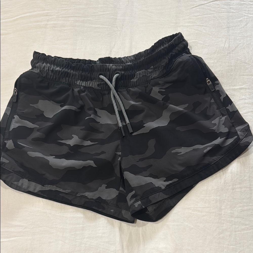 Camo Black Women's Shorts
